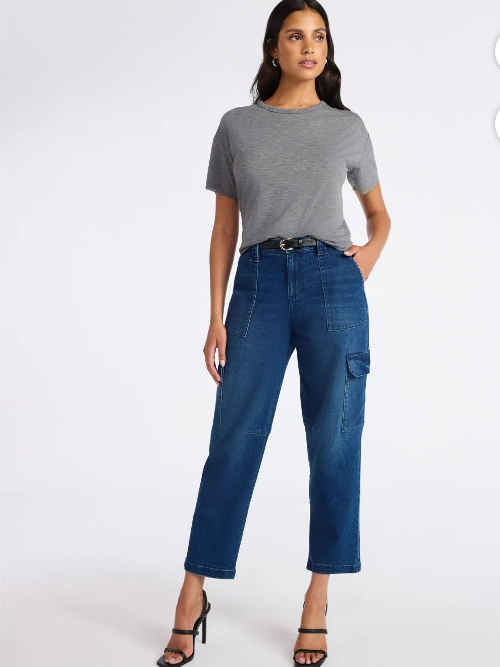 (C1) Sofia by Sofia Vergara Women's Barrel Cargo HIGH-RISE
ANKLE Jeans, Size 14